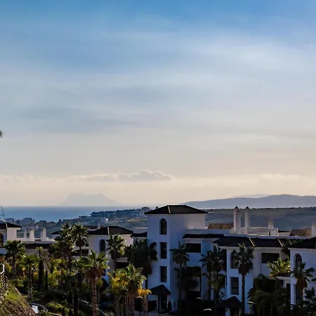 Lae7bi- Apotel Hills By Roomservices Διαμέρισμα Εστεπόνα