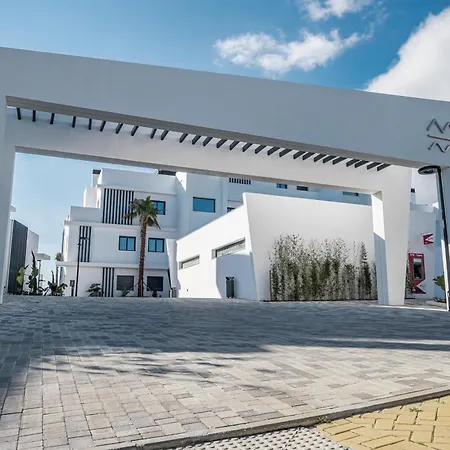 Διαμέρισμα Lae7bi- Apotel Hills By Roomservices Εστεπόνα