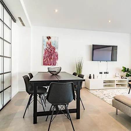 Lae7bi- Apotel Hills By Roomservices * Εστεπόνα